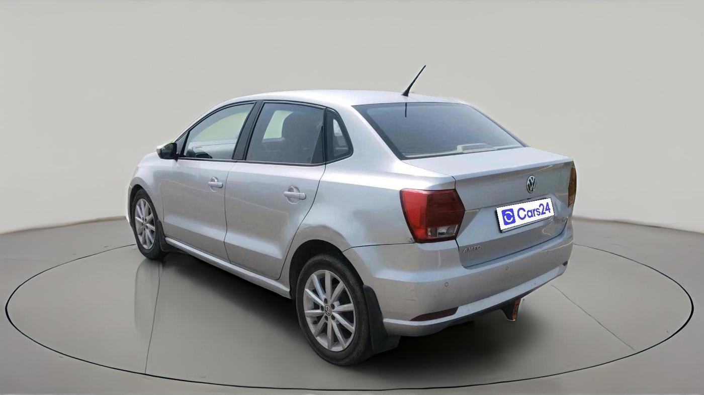 2018 Volkswagen Ameo HIGHLINE PLUS 1.5L 16 ALLOY, Diesel, Manual, 1,62,184 km, exterior