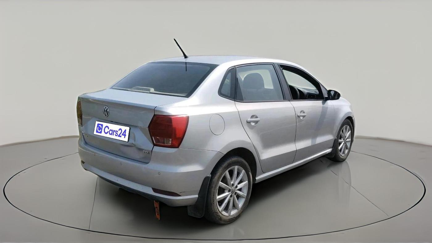 2018 Volkswagen Ameo HIGHLINE PLUS 1.5L 16 ALLOY, Diesel, Manual, 1,62,184 km, exterior