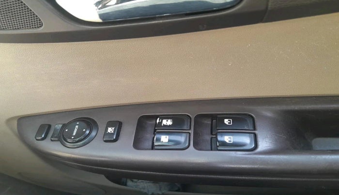 2011 Hyundai i20 ASTA 1.2, Petrol, Manual, 1,84,536 km, interior