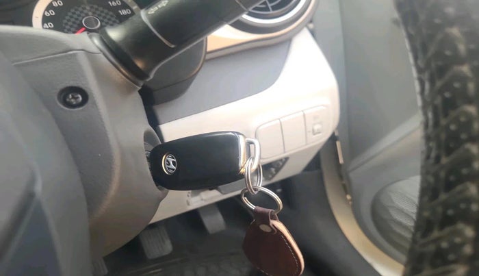 2020 Hyundai GRAND I10 NIOS MAGNA 1.2 KAPPA VTVT, Petrol, Manual, 64,940 km, interior