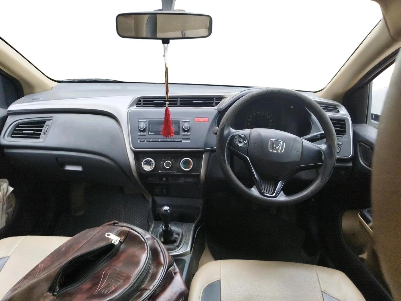 2014 Honda City 1.5L I-DTEC S, Diesel, Manual, 88,540 km, interior