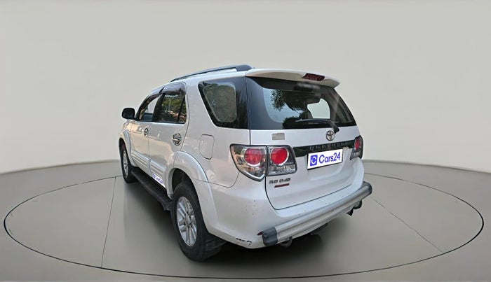 2014 Toyota Fortuner 3.0 4X2 AT, Diesel, Automatic, 2,66,086 km, exterior