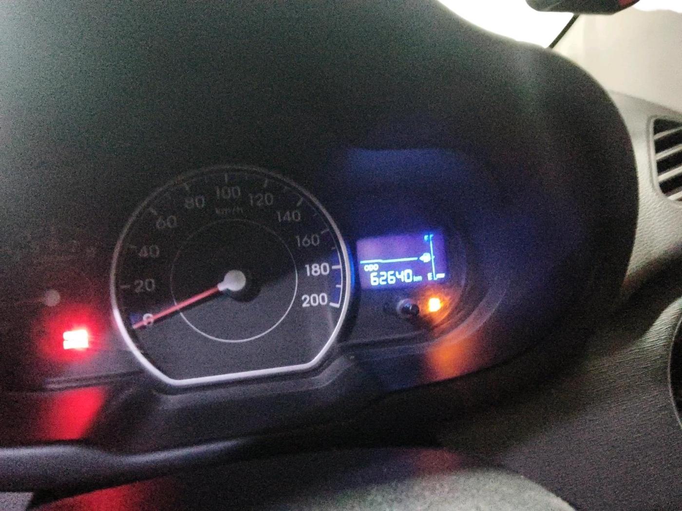 2013 Hyundai i10 MAGNA 1.2, Petrol, Manual, 62,640 km, interior