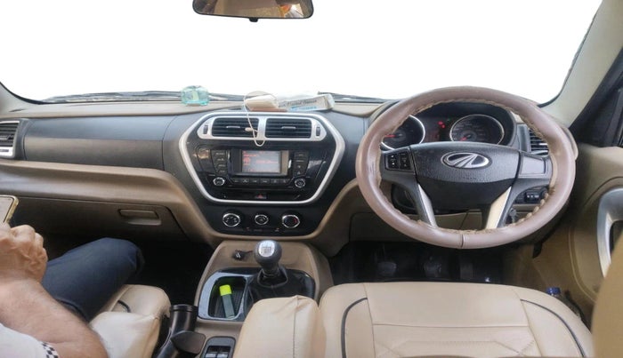 2016 Mahindra TUV300 T8, Diesel, Manual, 71,065 km, interior
