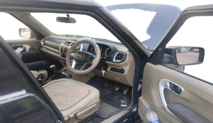 2016 Mahindra TUV300 T8, Diesel, Manual, 71,065 km, interior