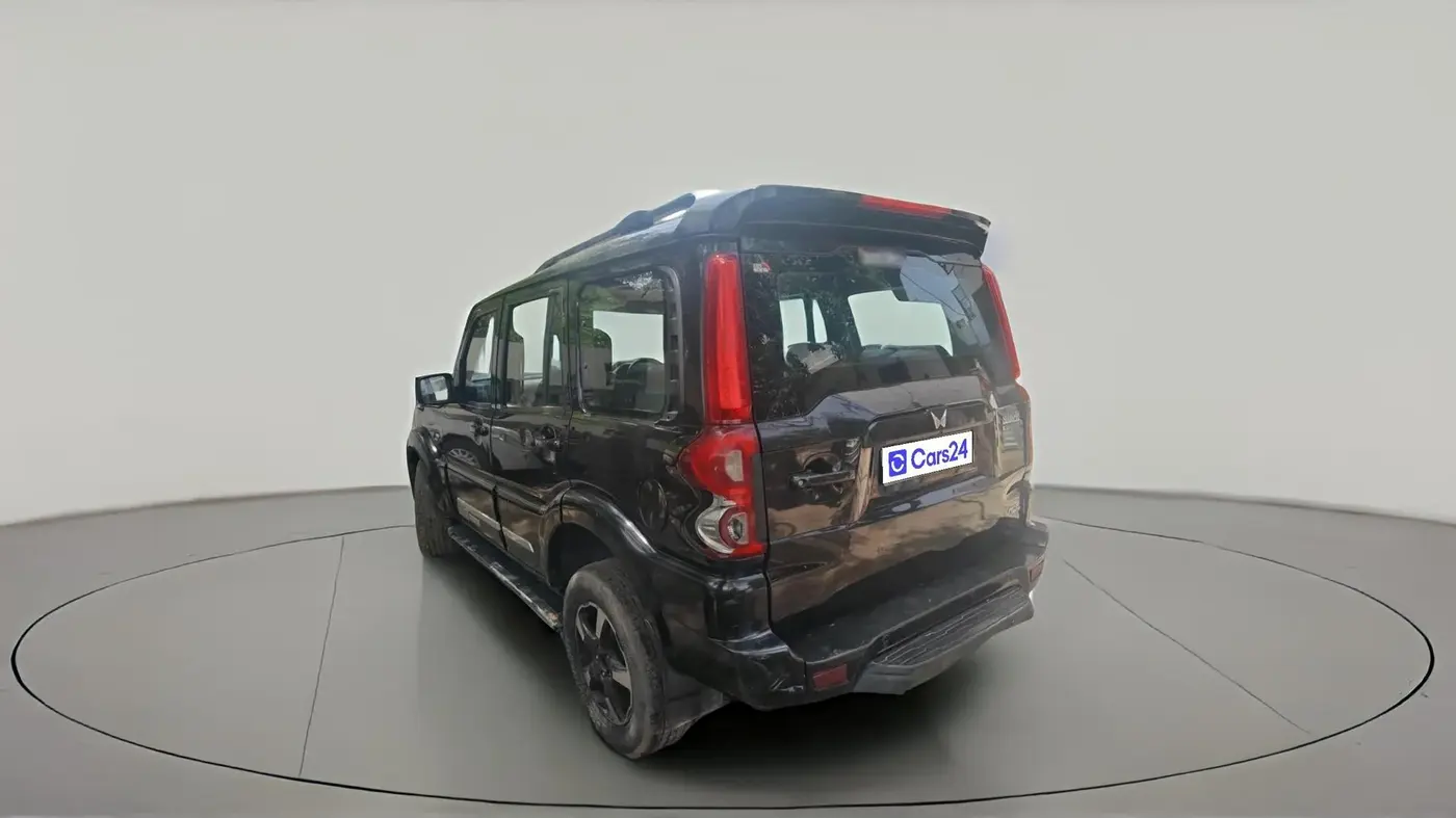 2023 Mahindra SCORPIO CLASSIC S 7STR, Diesel, Manual, 66,763 km, exterior