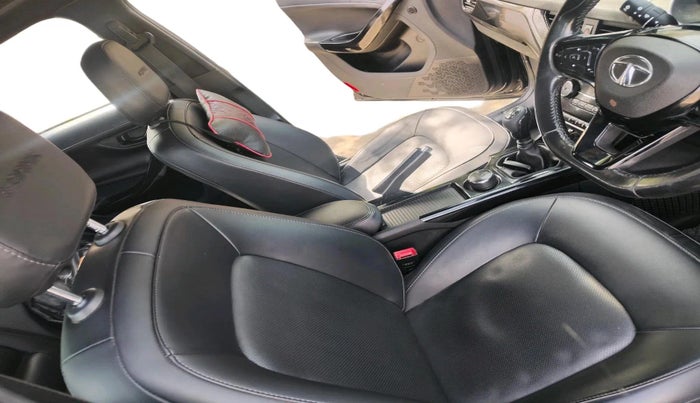 2022 Tata NEXON XZ PLUS (PREMIUM) DARK EDITION PETROL, Petrol, Manual, 79,142 km, interior