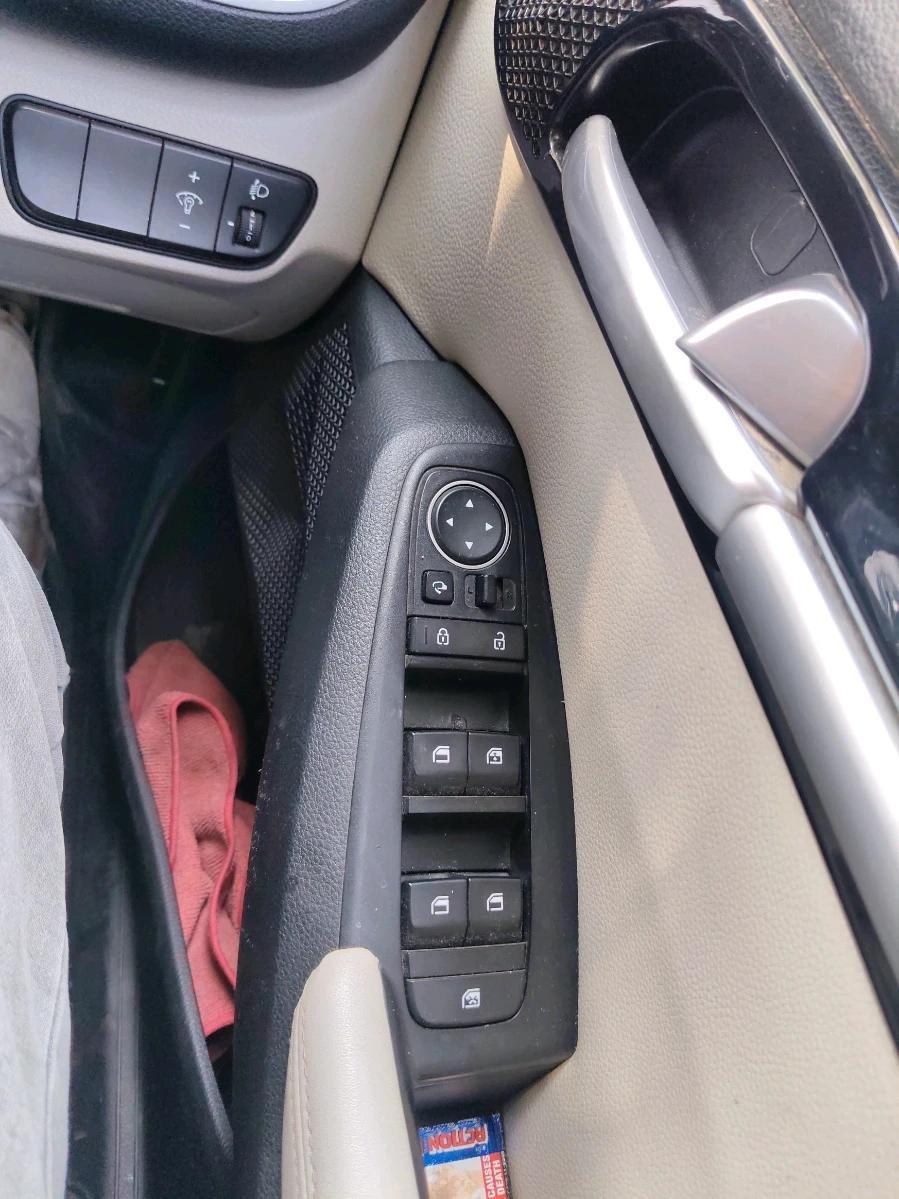2019 KIA SELTOS HTX 1.5 DIESEL, Diesel, Manual, 1,14,060 km, interior
