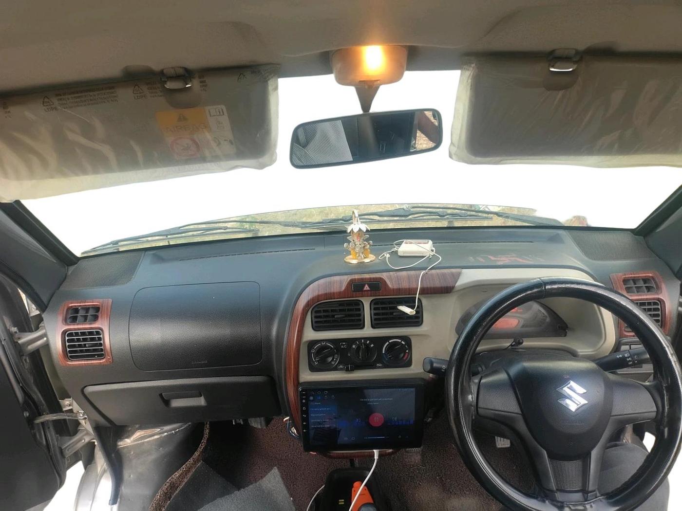 2023 Maruti Eeco 5 STR AC CNG, CNG, Manual, 52,200 km, interior