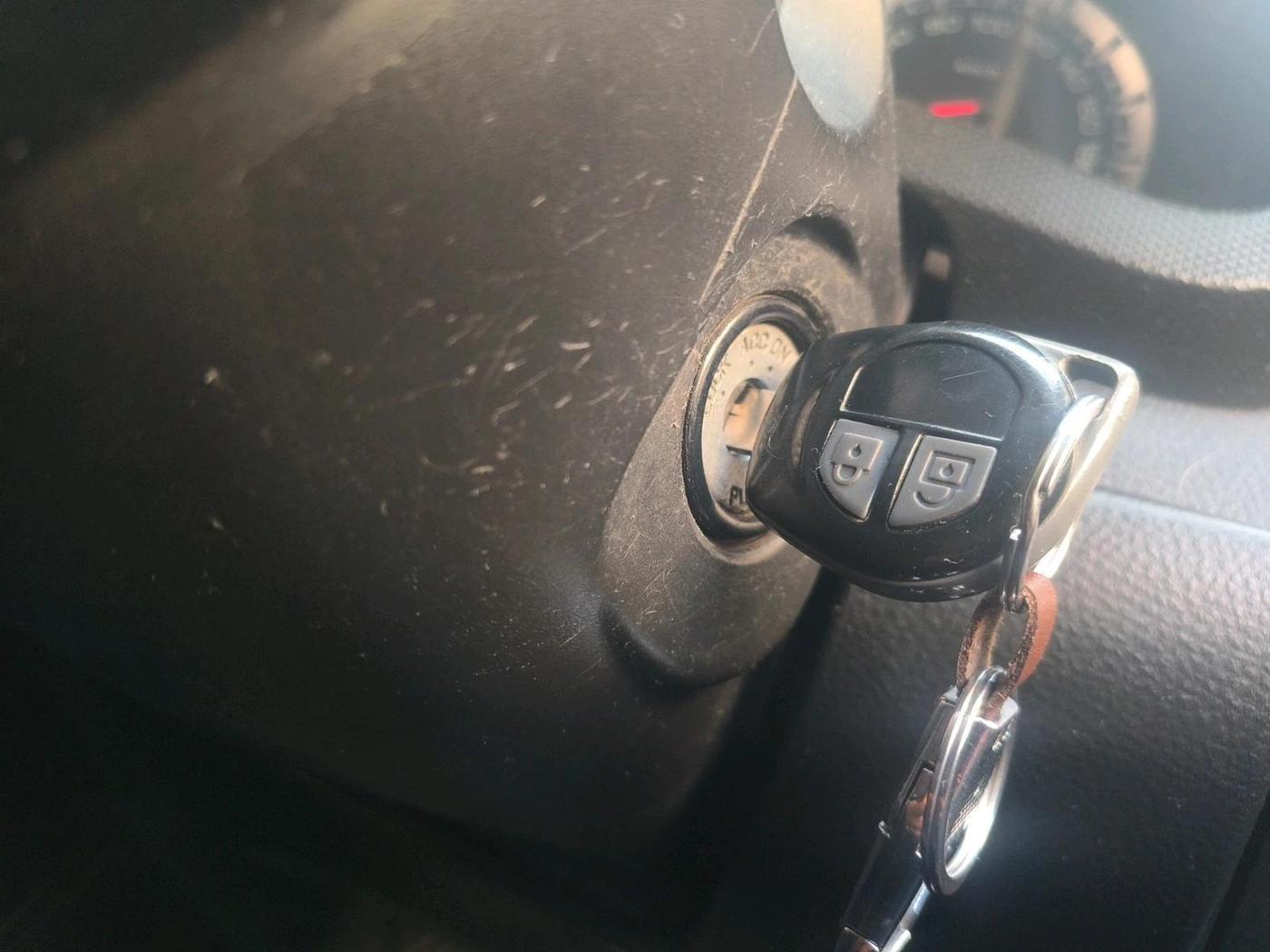 2016 Maruti Swift VXI, Petrol, Manual, 1,02,676 km, interior