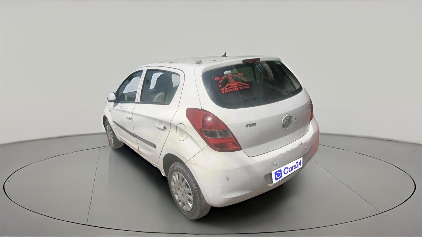 2011 Hyundai i20 MAGNA 1.2, Petrol, Manual, 1,00,000 km, exterior