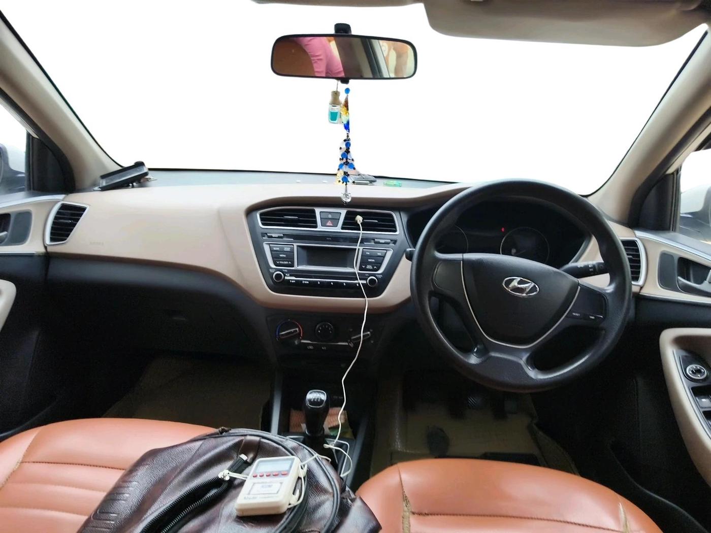 2017 Hyundai Elite i20 MAGNA 1.2, Petrol, Manual, 71,054 km, interior