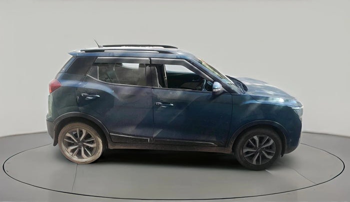 2022 Mahindra XUV300 W8 (O) 1.2 PETROL, Petrol, Manual, 1,16,890 km, exterior