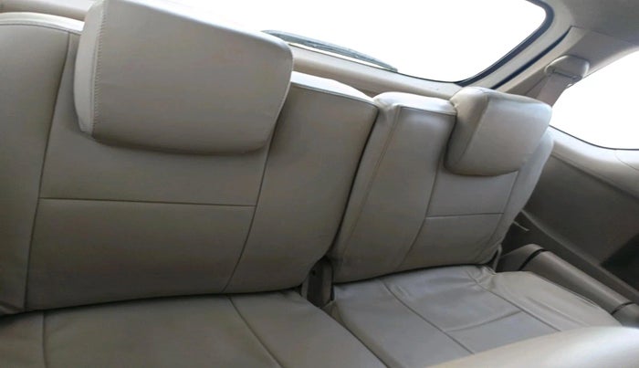 2014 Toyota Fortuner 3.0 4X2 MT, Diesel, Manual, 2,67,811 km, interior