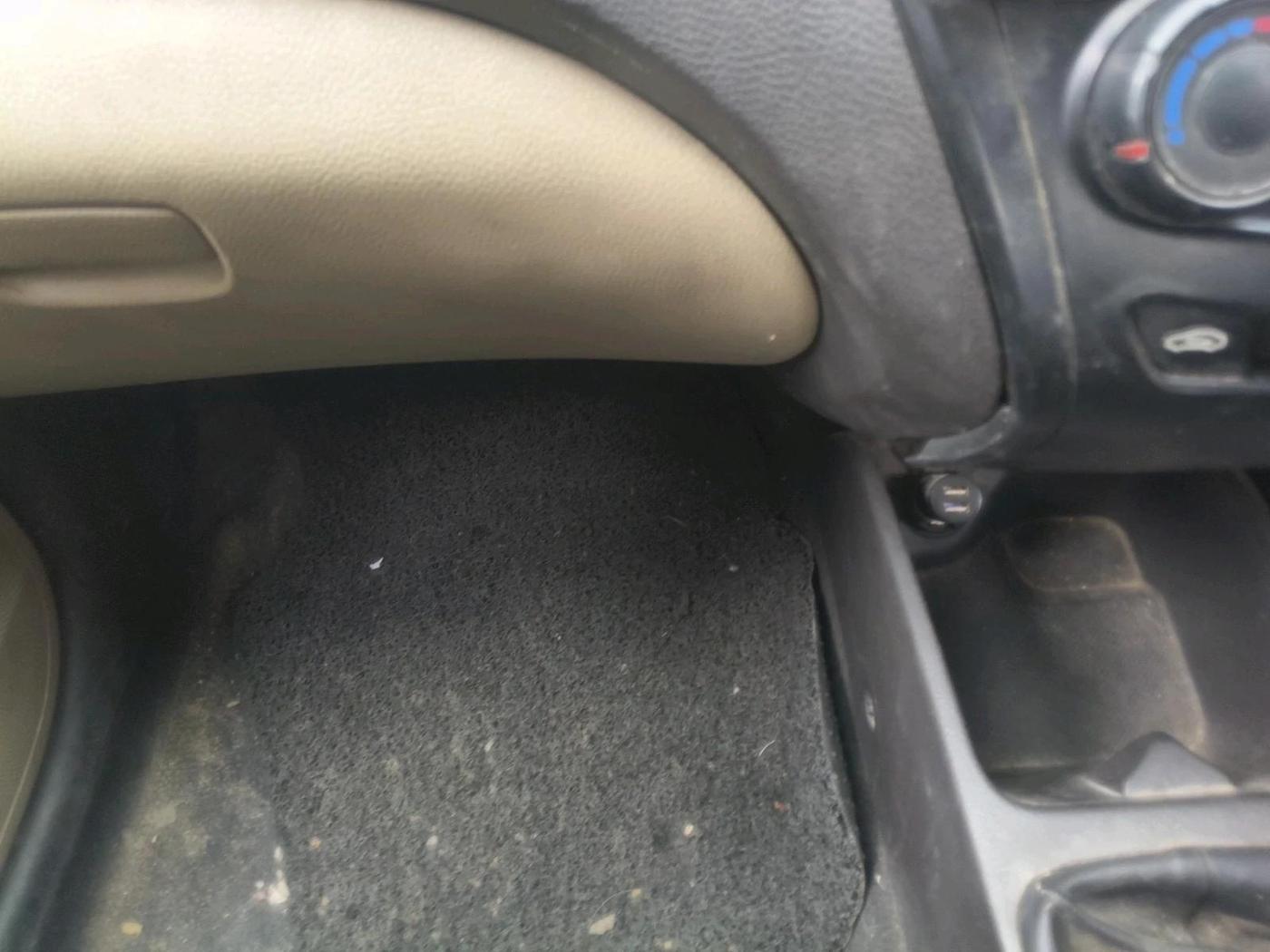 2014 Hyundai Eon ERA +, Petrol, Manual, 63,480 km, interior