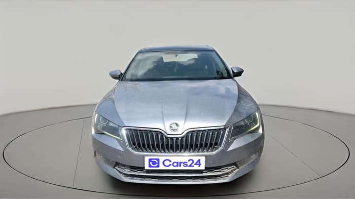 2017 Skoda Superb L&K 1.8 TSI AT, Petrol, Automatic, 88,544 km, exterior