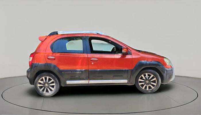 2014 Toyota Etios CROSS 1.4 VD, Diesel, Manual, 1,47,026 km, exterior