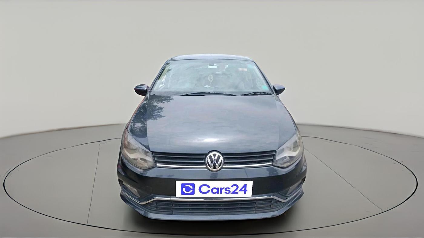 2016 Volkswagen Ameo HIGHLINE1.5L, Diesel, Manual, 1,25,059 km, exterior