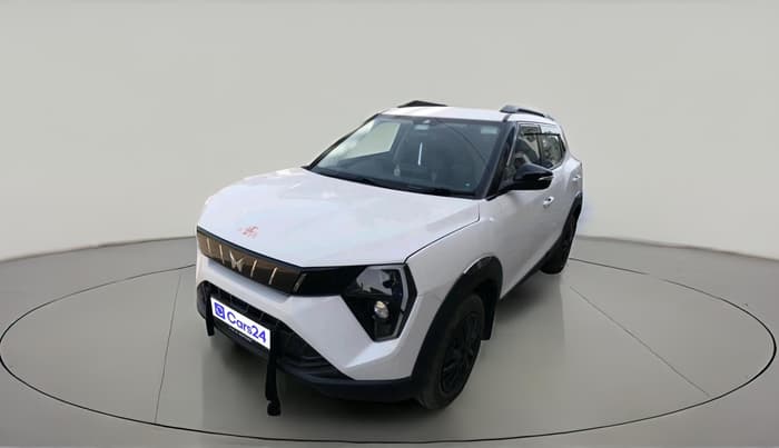 2025 Mahindra XUV 3XO MX1 1.2 L TCMPFi, Petrol, Manual, 8,344 km, exterior