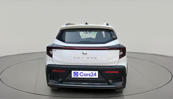 2025 Mahindra XUV 3XO MX1 1.2 L TCMPFi, Petrol, Manual, 8,344 km, exterior