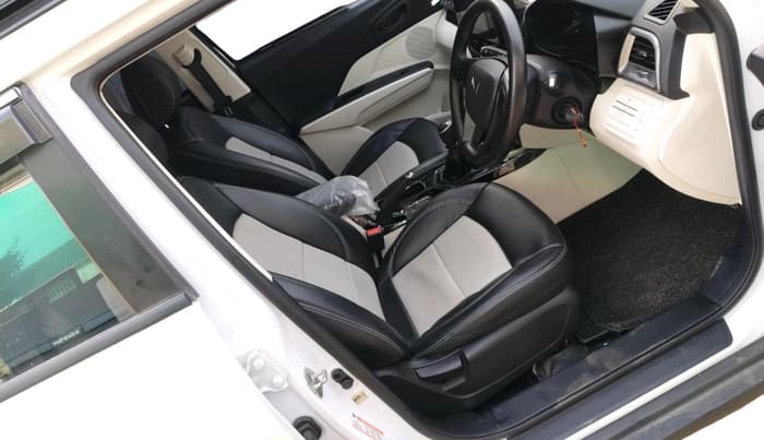 2025 Mahindra XUV 3XO MX1 1.2 L TCMPFi, Petrol, Manual, 8,344 km, interior