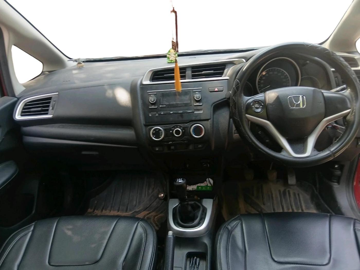 2019 Honda WR-V 1.2L I-VTEC S MT, CNG, Manual, 1,12,648 km, interior