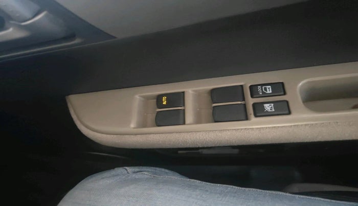 2009 Maruti Swift Dzire ZDI, Diesel, Manual, 1,70,744 km, interior