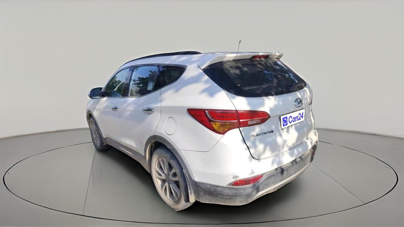 2015 Hyundai Santa Fe 2 WD AT, Diesel, Automatic, 1,15,498 km, exterior