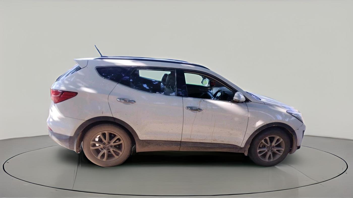 2015 Hyundai Santa Fe 2 WD AT, Diesel, Automatic, 1,15,498 km, exterior