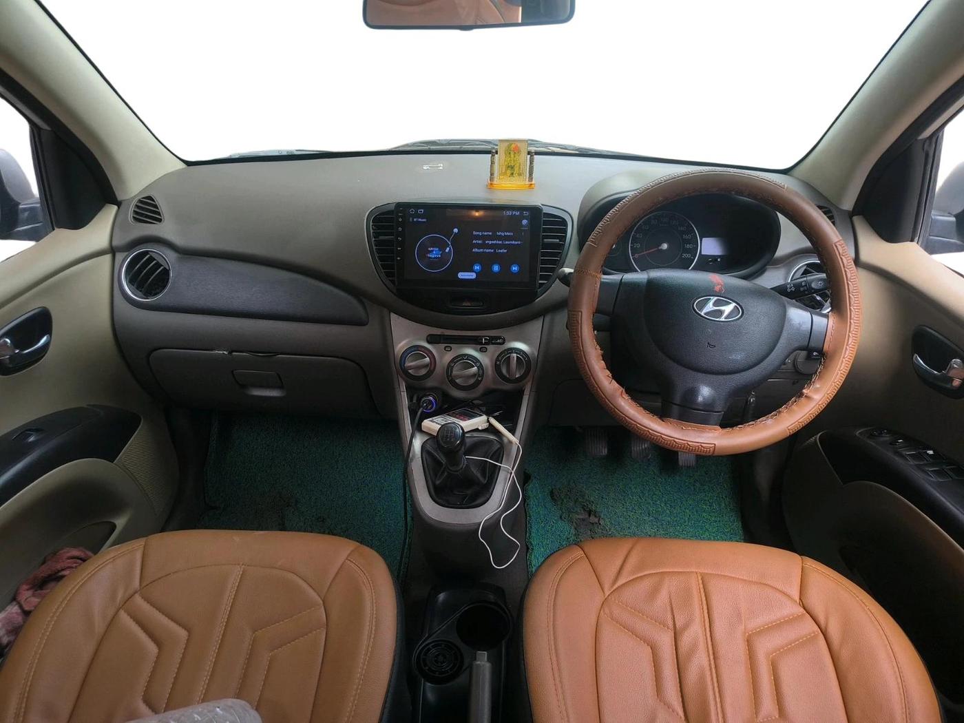 2012 Hyundai i10 MAGNA 1.2, CNG, Manual, 81,785 km, interior