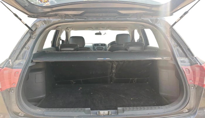 2016 Maruti Vitara Brezza ZDI, Diesel, Manual, 1,46,314 km, exterior