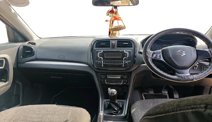 2016 Maruti Vitara Brezza ZDI, Diesel, Manual, 1,46,314 km, interior