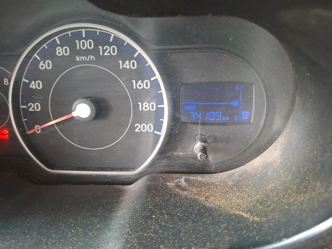 2012 Hyundai i10 ERA 1.1, Petrol, Manual, 74,109 km, interior