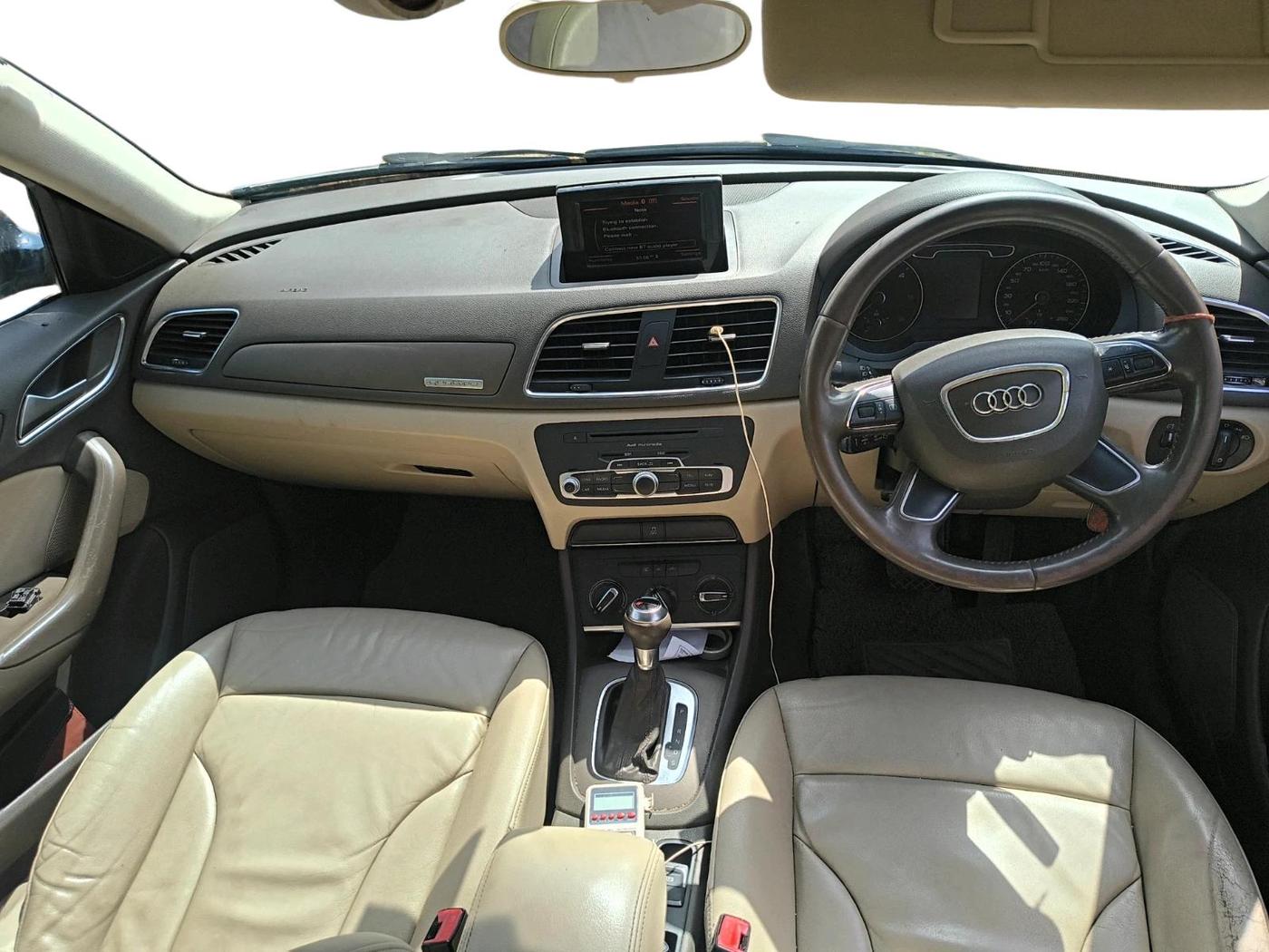 2012 Audi Q3 2.0 TDI, Diesel, Automatic, 1,25,308 km, interior