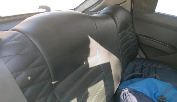 2017 Chevrolet Beat LT DIESEL, Diesel, Manual, 1,03,808 km, interior