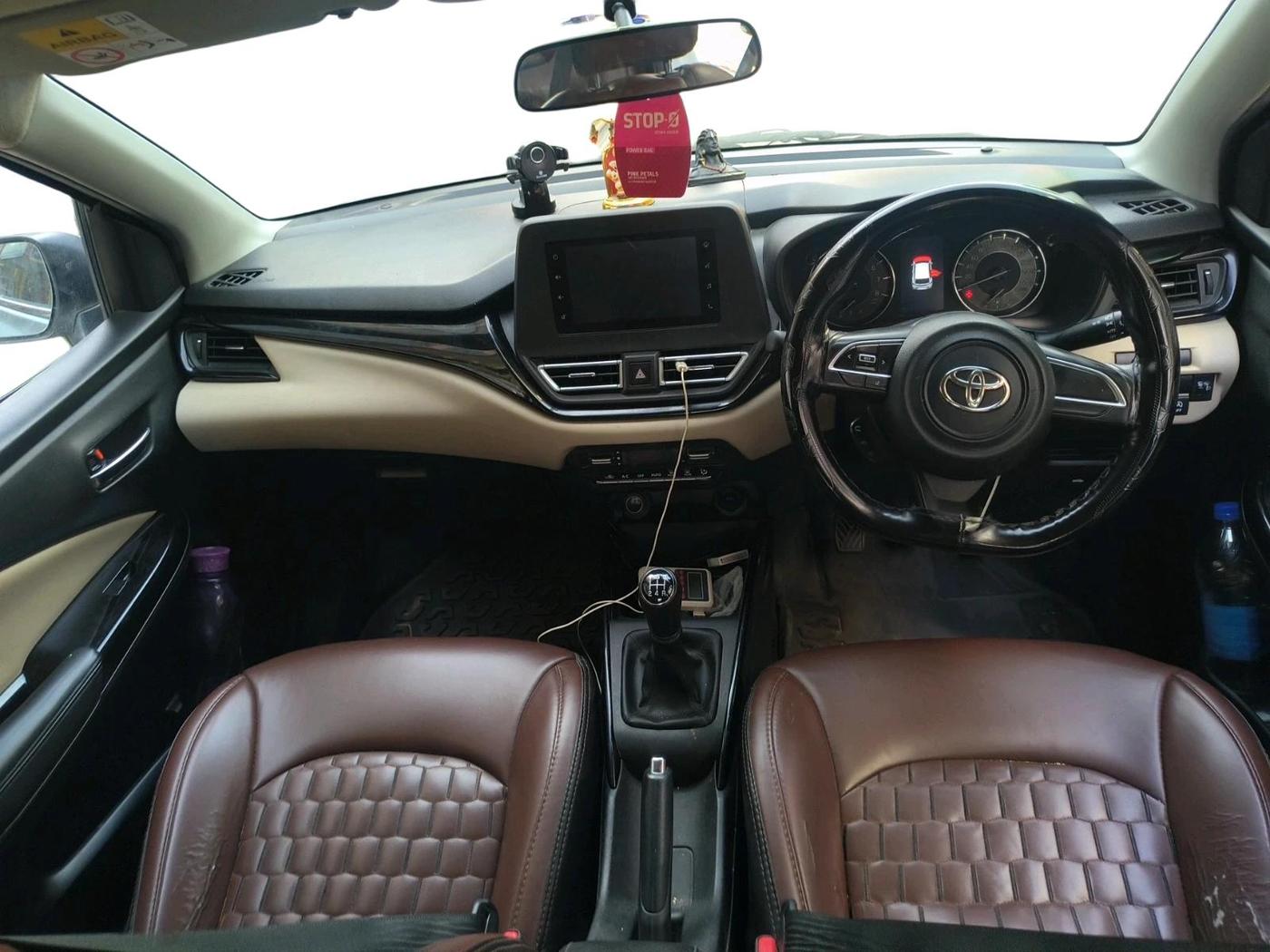 2023 Toyota Glanza G, Petrol, Manual, 78,224 km, interior