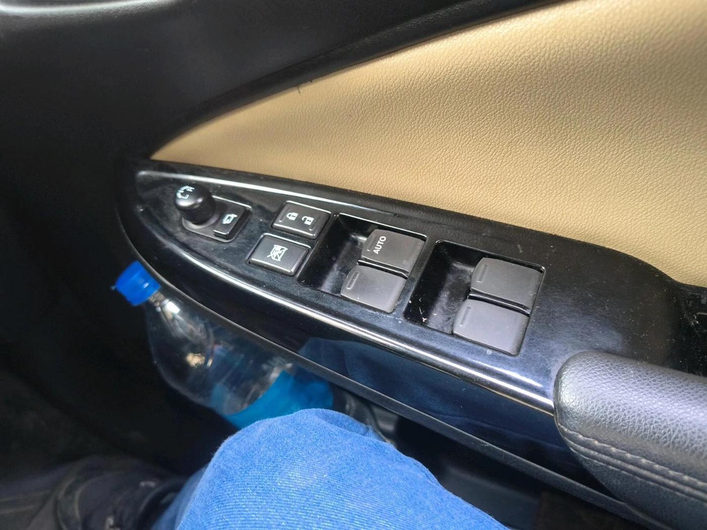 2023 Toyota Glanza G, Petrol, Manual, 78,224 km, interior