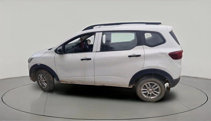 2021 Renault TRIBER RXL MT, Petrol, Manual, 83,933 km, exterior
