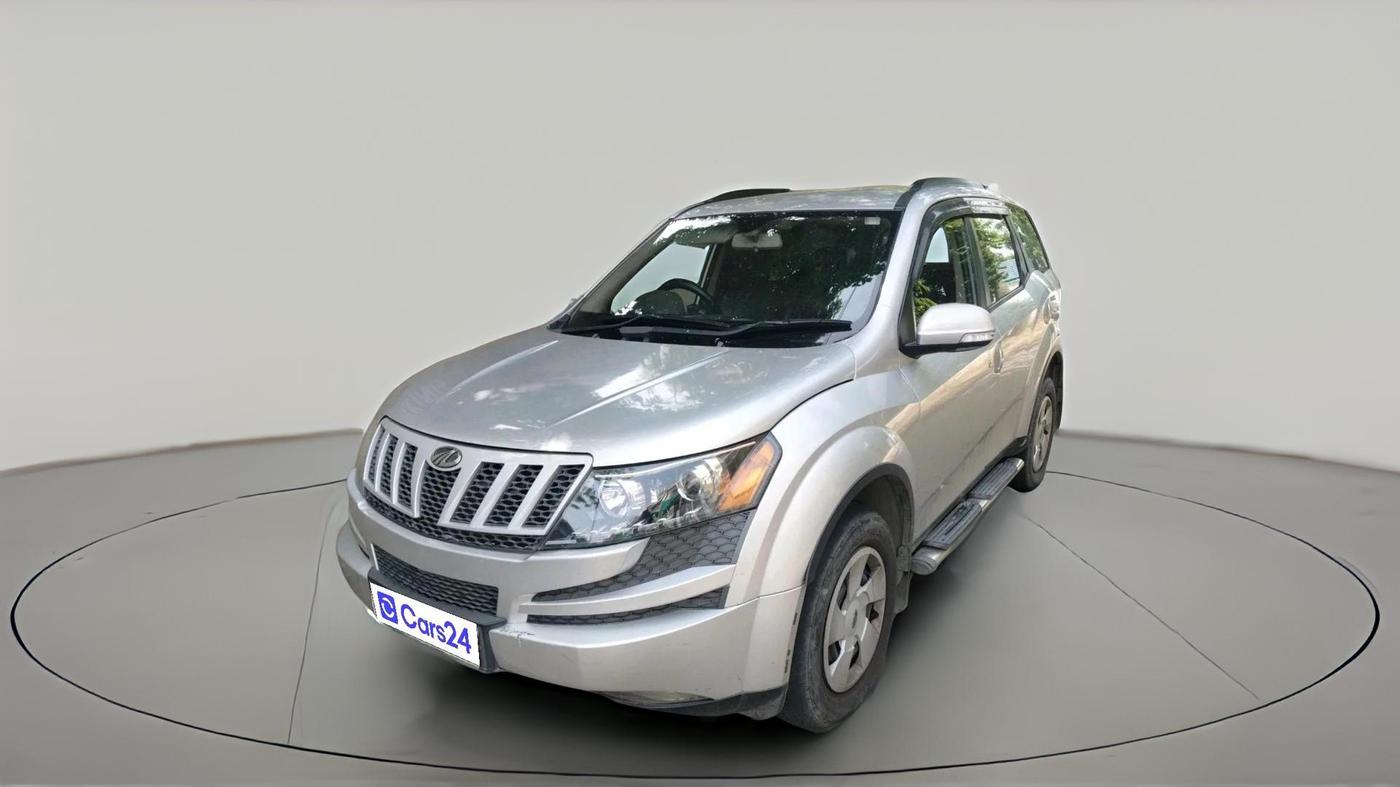 2015 Mahindra XUV500 W6, Diesel, Manual, 1,48,860 km, exterior