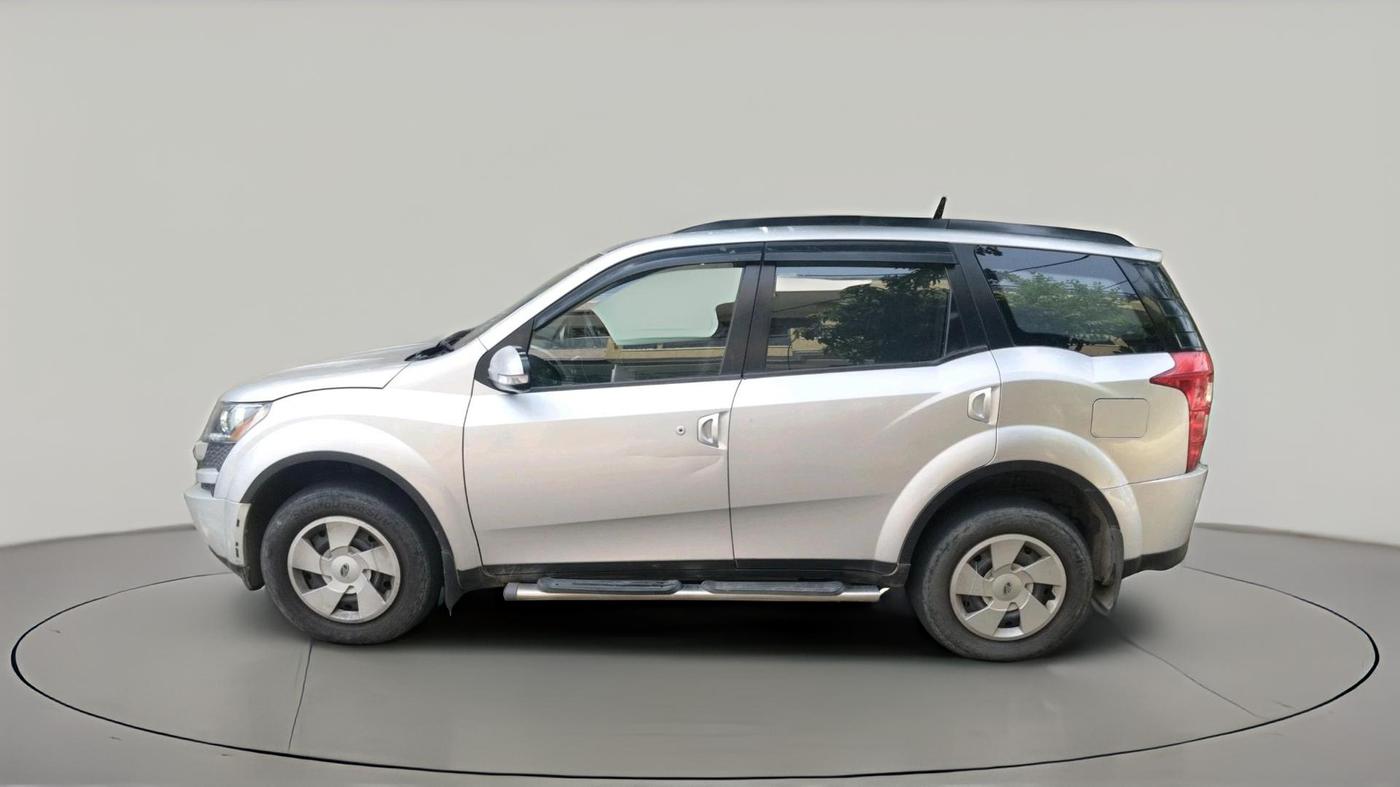 2015 Mahindra XUV500 W6, Diesel, Manual, 1,48,860 km, exterior