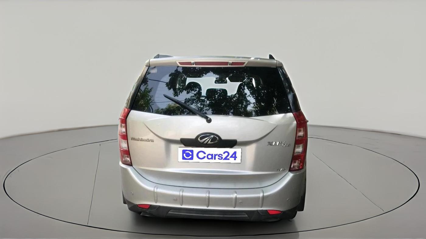 2015 Mahindra XUV500 W6, Diesel, Manual, 1,48,860 km, exterior