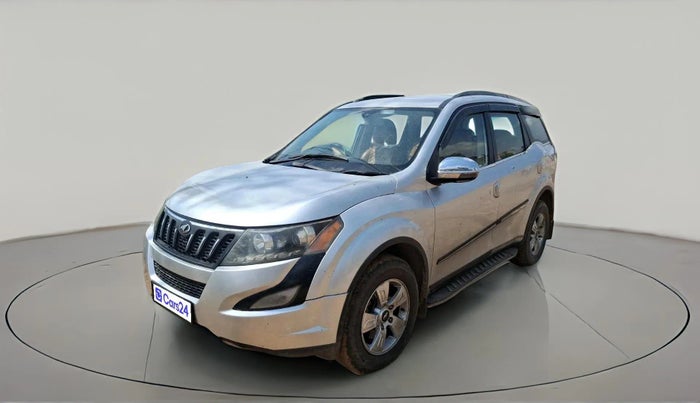 2015 Mahindra XUV500 W8, Diesel, Manual, 92,139 km, exterior