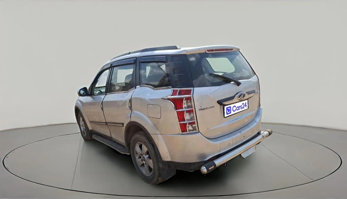 2015 Mahindra XUV500 W8, Diesel, Manual, 92,139 km, exterior