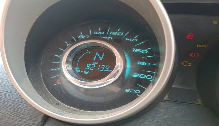 2015 Mahindra XUV500 W8, Diesel, Manual, 92,139 km, interior