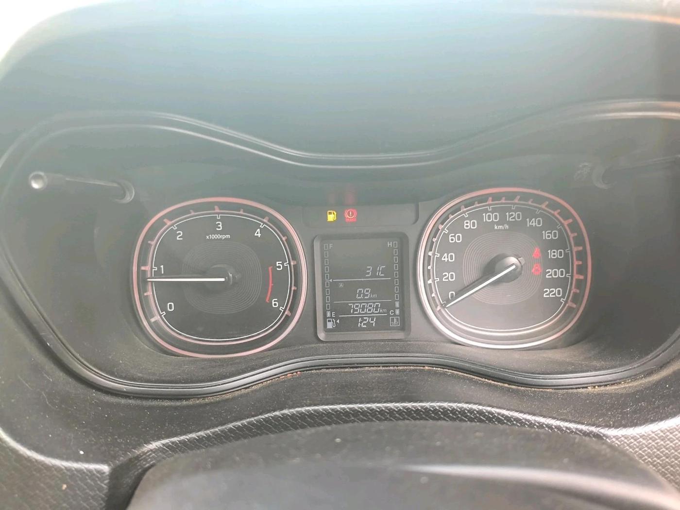 2019 Maruti Vitara Brezza ZDI PLUS, Diesel, Manual, 79,080 km, interior