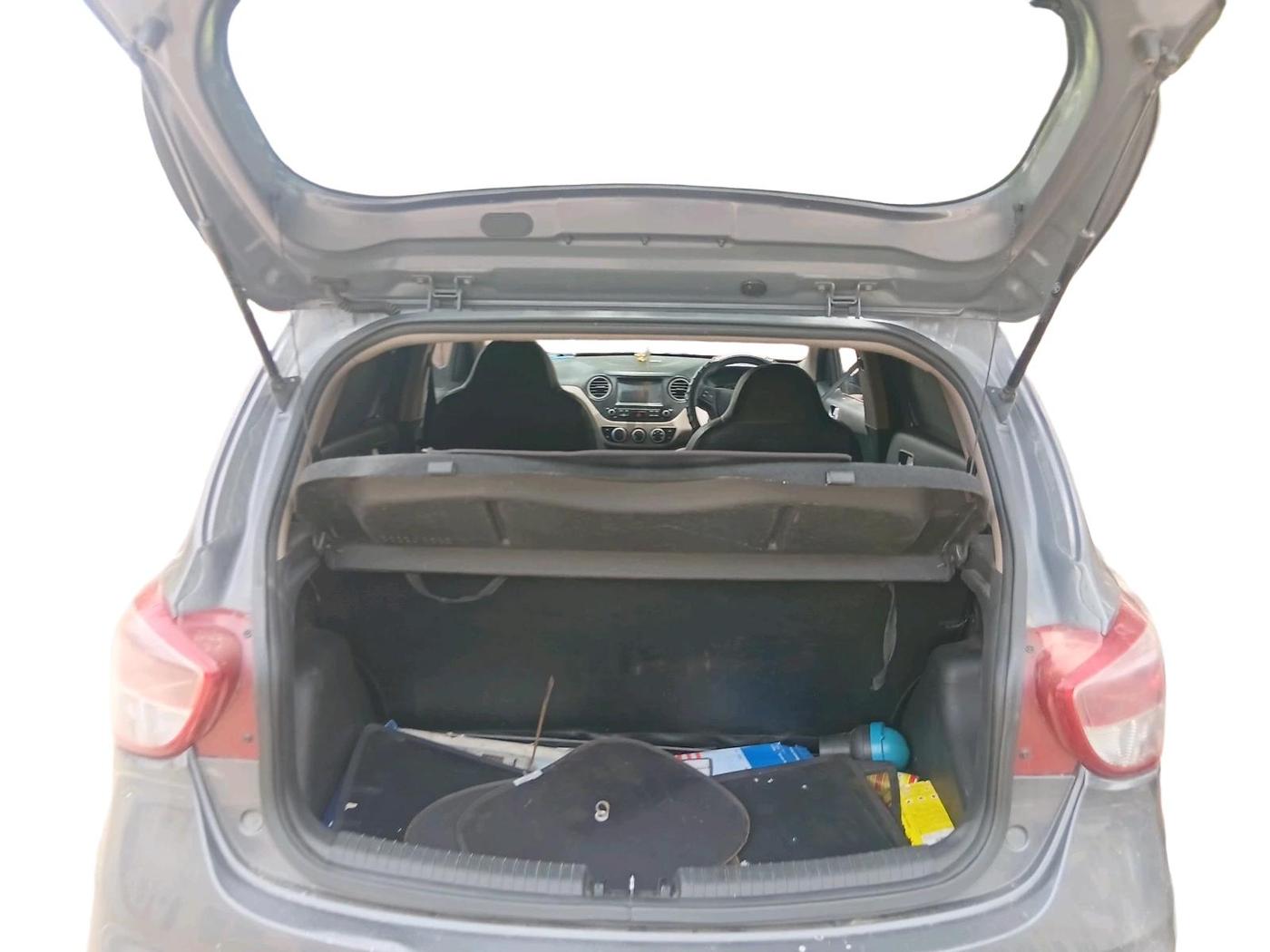 2018 Hyundai Grand i10 SPORTZ AT 1.2 KAPPA VTVT, Petrol, Automatic, 51,503 km, exterior
