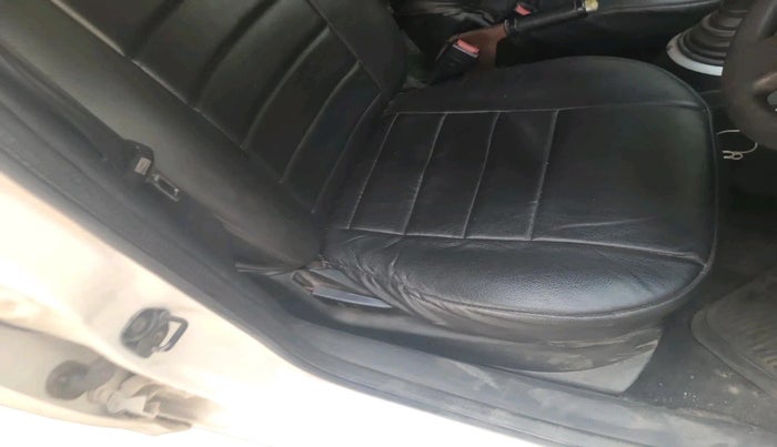 2012 Ford Figo ZXI 1.4 DIESEL, Diesel, Manual, 1,04,655 km, interior