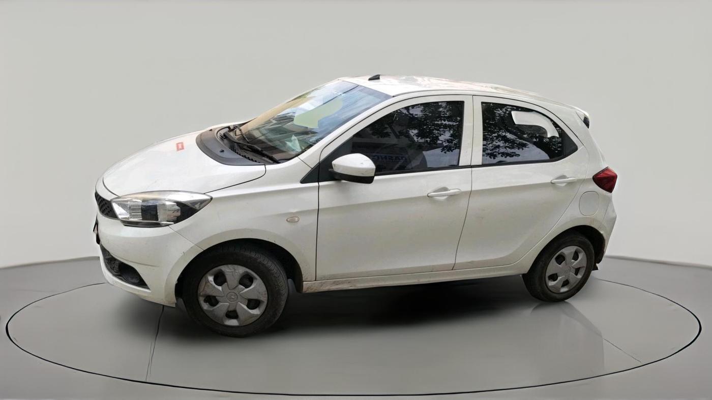 2018 Tata Tiago XT PETROL, Petrol, Manual, 59,558 km, exterior
