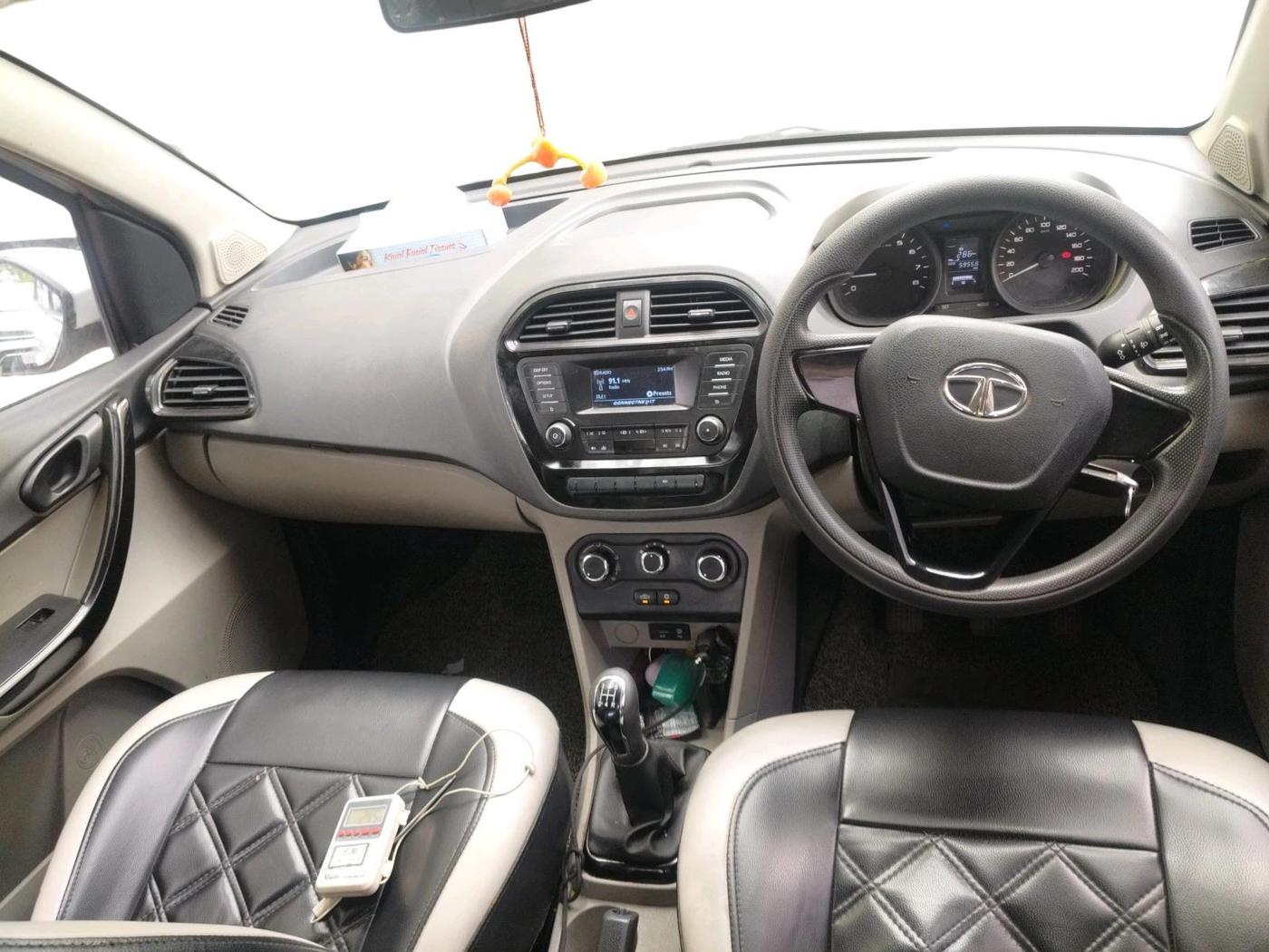 2018 Tata Tiago XT PETROL, Petrol, Manual, 59,558 km, interior