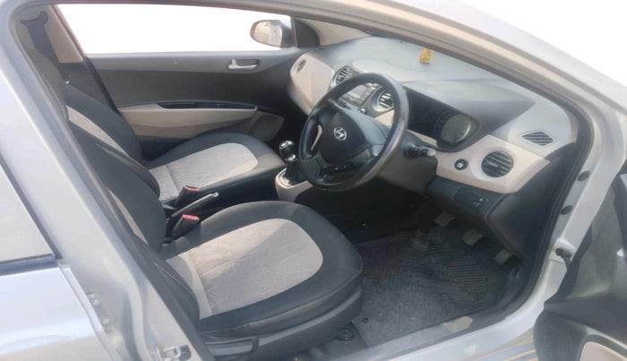 2013 Hyundai Grand i10 SPORTZ 1.2 KAPPA VTVT, Petrol, Manual, 56,694 km, interior